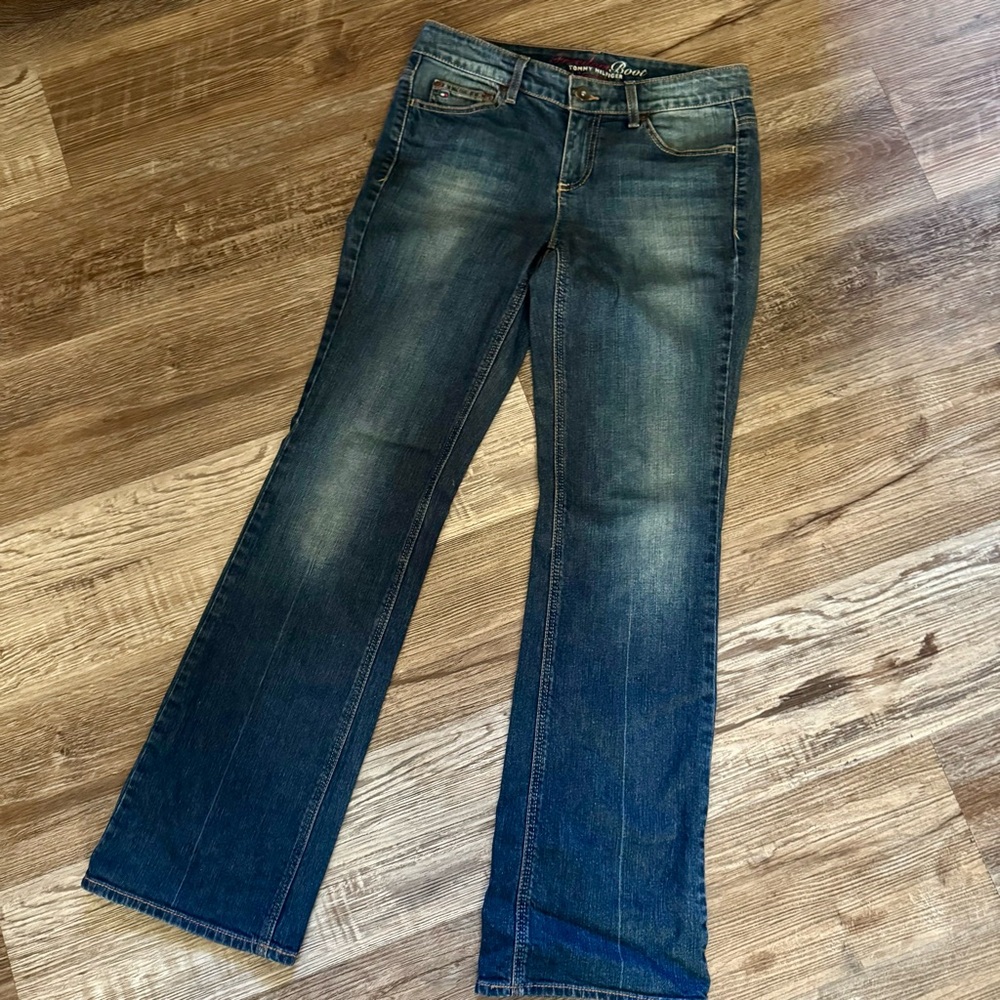 Tommy Hilfiger Freedom  Dark Wash Bootcut  Jeans Size 6R